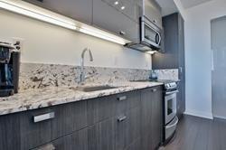 1701 - 290 Adelaide St W, Condo with 2 bedrooms, 1 bathrooms and 1 parking in Toronto ON | Image 5