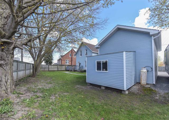 235 Atherley Rd, House detached with 4 bedrooms, 2 bathrooms and 10 parking in Orillia ON | Image 12