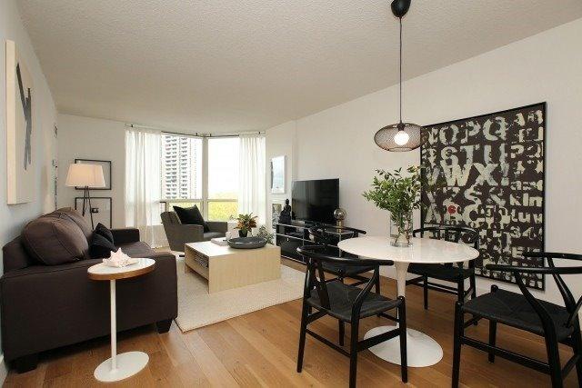 910 - 3 Hickory Tree Rd, Condo with 1 bedrooms, 1 bathrooms and 1 parking in Toronto ON | Image 12
