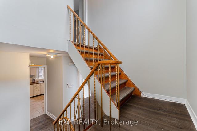 701 Finch Ave W, House detached with 6 bedrooms, 6 bathrooms and 6 parking in Toronto ON | Image 25