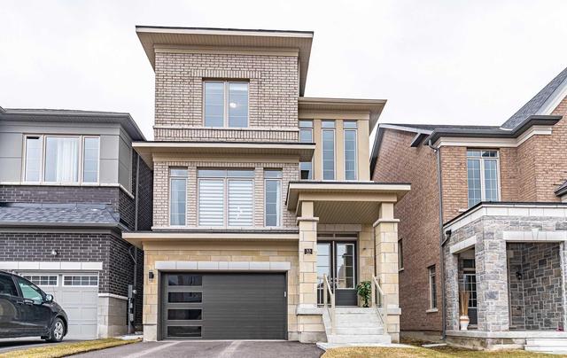 33 Falconridge Terr, House detached with 4 bedrooms, 3 bathrooms and 4 parking in East Gwillimbury ON | Image 1