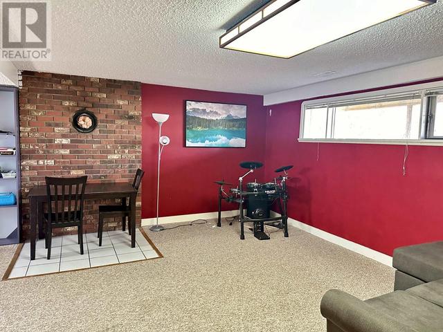 344 - 352 Seyforth Drive, House detached with 4 bedrooms, 2 bathrooms and null parking in Vanderhoof BC | Image 17