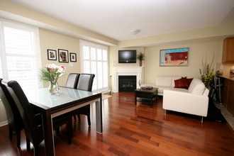 th311 - 60 Joe Shuster Way, Townhouse with 3 bedrooms, 3 bathrooms and 1 parking in Toronto ON | Image 3