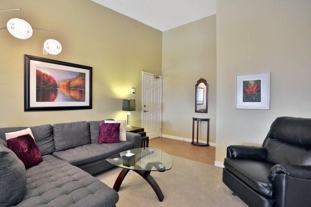 405 - 1460 Bishops Gate, Condo with 1 bedrooms, 1 bathrooms and 1 parking in Oakville ON | Image 2