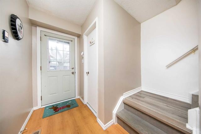 32 - 28 Donald St, Townhouse with 3 bedrooms, 3 bathrooms and 2 parking in Barrie ON | Image 23
