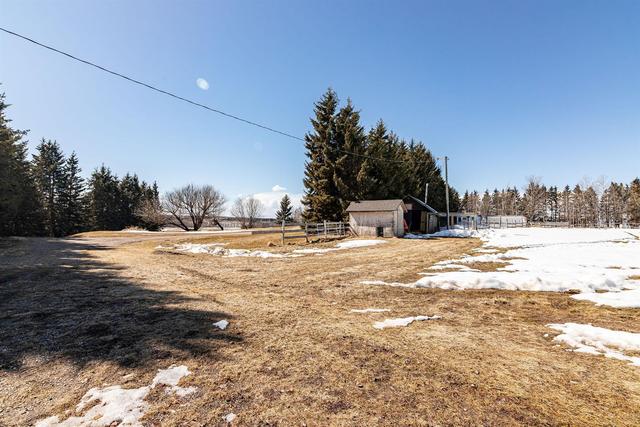 45060 39 2 Township, House detached with 4 bedrooms, 3 bathrooms and null parking in Clearwater County AB | Image 44
