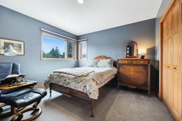 19 37 Street Sw, House detached with 5 bedrooms, 4 bathrooms and 2 parking in Calgary AB | Image 11