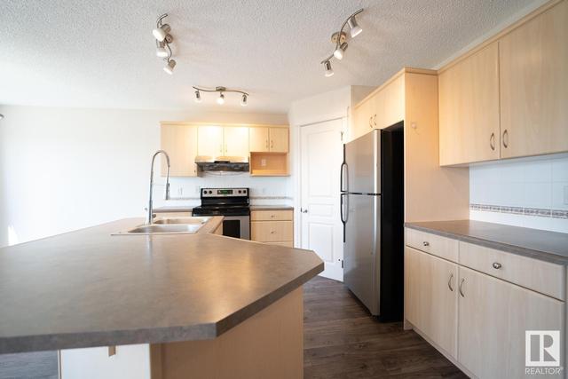 716 87 St Sw, House detached with 4 bedrooms, 3 bathrooms and null parking in Edmonton AB | Image 6