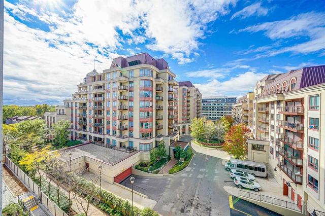 609 - 621 Sheppard Ave E, Condo with 2 bedrooms, 1 bathrooms and 1 parking in Toronto ON | Image 3