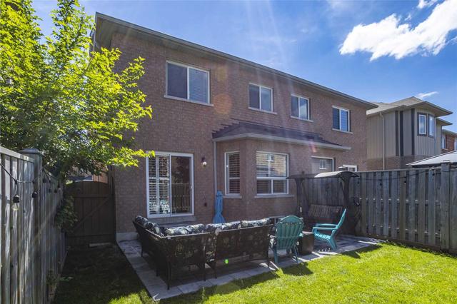 109 Win Timbers Cres, House semidetached with 3 bedrooms, 4 bathrooms and 3 parking in Whitchurch Stouffville ON | Image 32