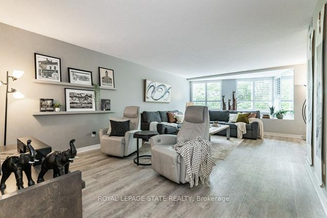 301 - 77 Governor's Rd, Condo with 2 bedrooms, 2 bathrooms and 1 parking in Hamilton ON | Image 38