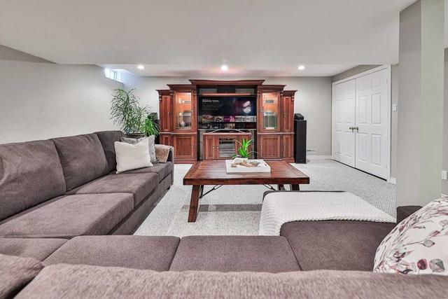 2140 Winding Woods Dr, House detached with 4 bedrooms, 4 bathrooms and 6 parking in Oakville ON | Image 21
