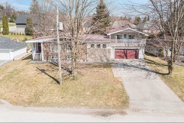7 Cook Ave, House detached with 4 bedrooms, 3 bathrooms and 6 parking in Innisfil ON | Image 20