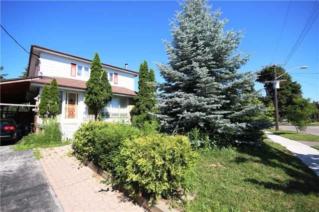 8 Tordale Cres, House detached with 4 bedrooms, 4 bathrooms and 4 parking in Toronto ON | Image 1