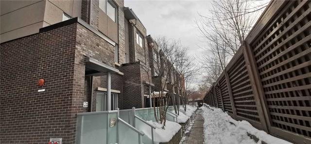 th69 - 315 Village Green Sq, Townhouse with 4 bedrooms, 3 bathrooms and 2 parking in Toronto ON | Image 1