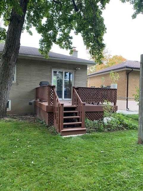 3546 Credit Woodlands St, House detached with 2 bedrooms, 2 bathrooms and 5 parking in Mississauga ON | Image 7
