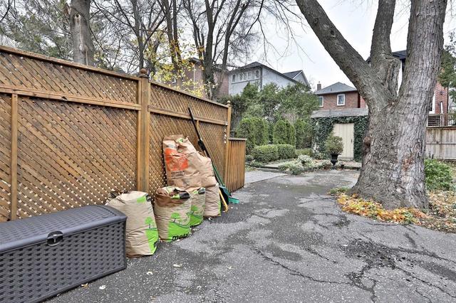 25 Rowley Ave, House semidetached with 3 bedrooms, 2 bathrooms and 2 parking in Toronto ON | Image 32