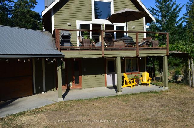 2345 Mountain Rd, House detached with 2 bedrooms, 2 bathrooms and 5 parking in Sunshine Coast F BC | Image 12