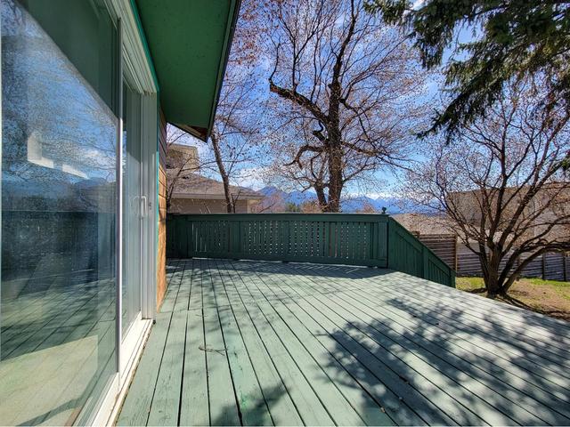 809 14th Street, House detached with 2 bedrooms, 2 bathrooms and null parking in Invermere BC | Image 3