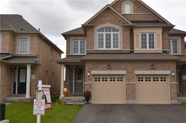 14 Narbonne Cres, House semidetached with 3 bedrooms, 3 bathrooms and 2 parking in Hamilton ON | Image 1