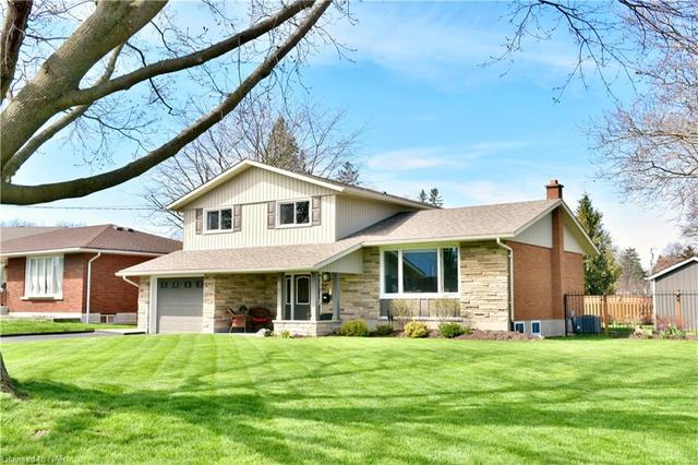 5 Upper Canada Drive, House detached with 4 bedrooms, 1 bathrooms and 5 parking in St. Catharines ON | Image 12
