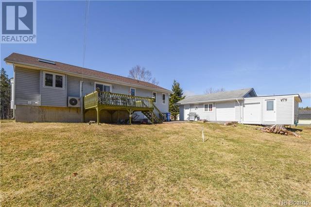 4350 Principale Street, House detached with 2 bedrooms, 2 bathrooms and null parking in Tracadie NB | Image 7