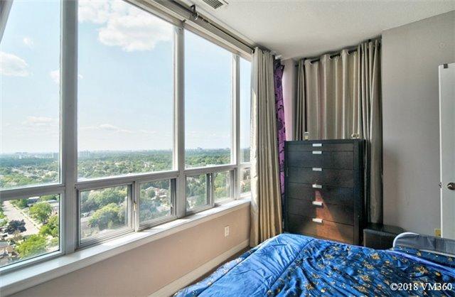 Uph02 - 1 Avondale Ave, Condo with 2 bedrooms, 2 bathrooms and 1 parking in Toronto ON | Image 15