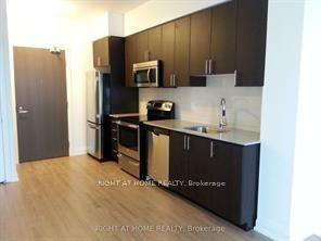 536 - 7171 Yonge St, Condo with 1 bedrooms, 1 bathrooms and 1 parking in Markham ON | Image 4