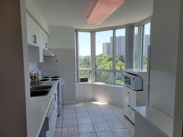 705 - 5001 Finch Ave E, Condo with 2 bedrooms, 2 bathrooms and 1 parking in Toronto ON | Image 11