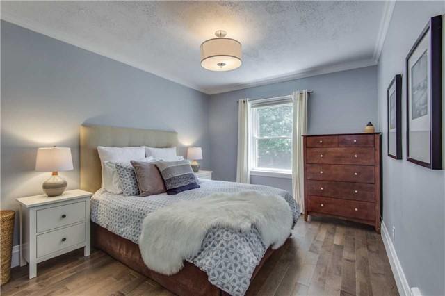 57 Holland Ave, House detached with 4 bedrooms, 2 bathrooms and 4 parking in Toronto ON | Image 8