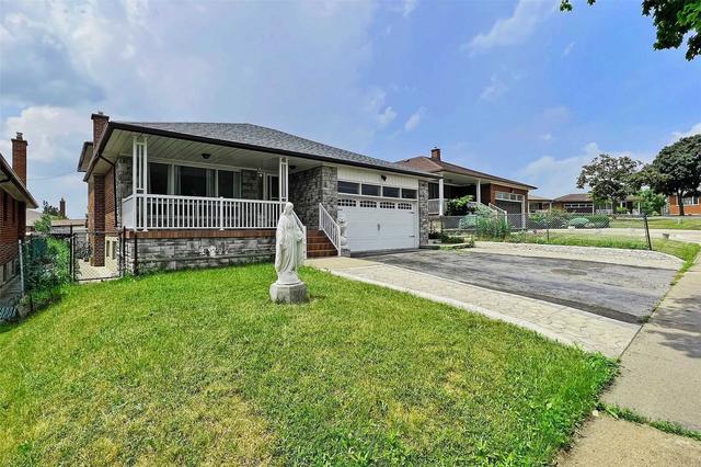140 Honeywood Rd, House detached with 4 bedrooms, 5 bathrooms and 4 parking in Toronto ON | Image 12