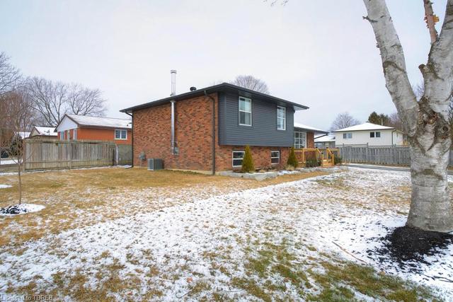 48 Devonshire Avenue, House detached with 3 bedrooms, 2 bathrooms and null parking in Tillsonburg ON | Image 4