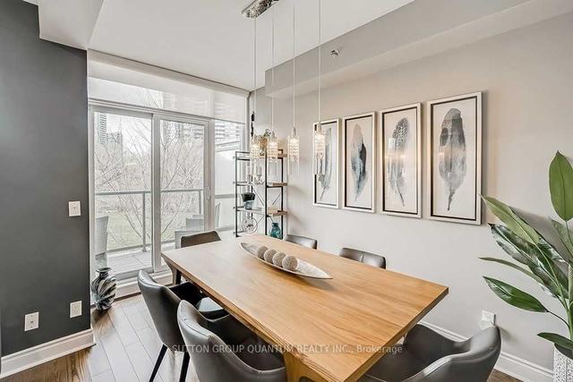 th 5 - 2230 Lake Shore Blvd W, Townhouse with 3 bedrooms, 3 bathrooms and 2 parking in Toronto ON | Image 3