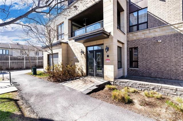 203 - 760 Chapman Mills Drive, Condo with 1 bedrooms, 1 bathrooms and 1 parking in Ottawa ON | Image 2
