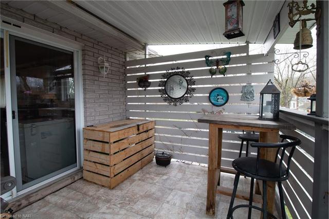 1708 Dominion Road, House detached with 3 bedrooms, 2 bathrooms and null parking in Fort Erie ON | Image 23
