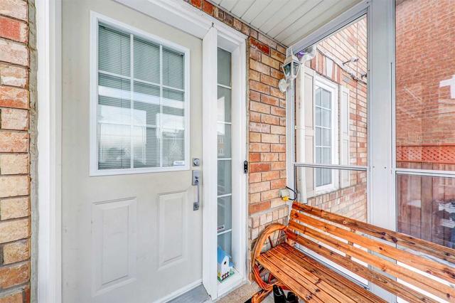 81 Trumpeter St, House semidetached with 3 bedrooms, 4 bathrooms and 3 parking in Toronto ON | Image 23