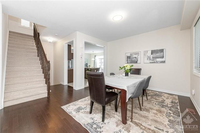 313 Autumnfield Street, House detached with 4 bedrooms, 3 bathrooms and 6 parking in Ottawa ON | Image 5