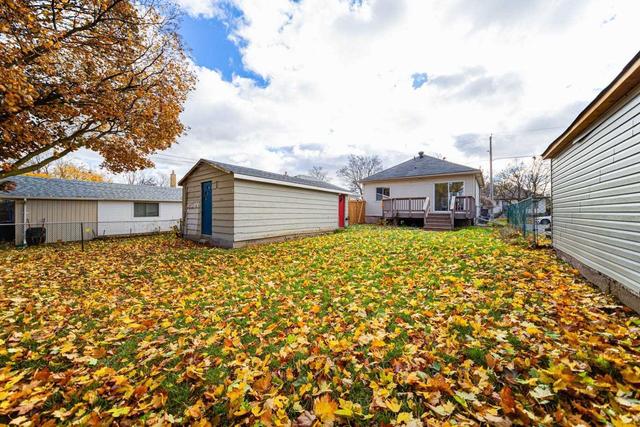 452 Madison Ave, House detached with 1 bedrooms, 2 bathrooms and 5 parking in Oshawa ON | Image 27