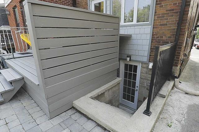 12 Leeds St, Condo with 1 bedrooms, 1 bathrooms and 0 parking in Toronto ON | Image 4