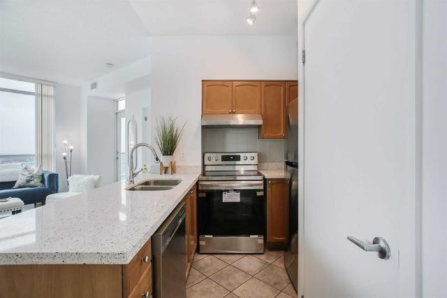 3508 - 219 Fort York Blvd, Condo with 2 bedrooms, 1 bathrooms and 1 parking in Toronto ON | Image 31