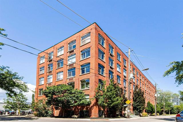 404 - 24 Noble St, Condo with 1 bedrooms, 1 bathrooms and 1 parking in Toronto ON | Image 1