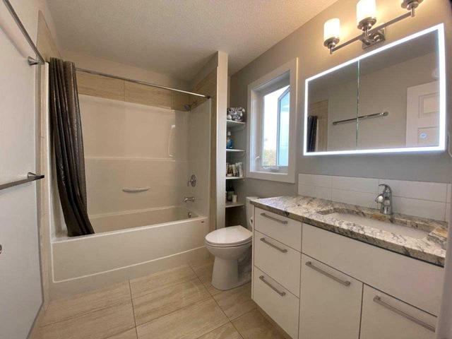 9531 155 Street, House detached with 7 bedrooms, 3 bathrooms and 2 parking in Edmonton AB | Image 22
