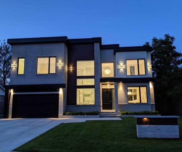 517 Warminster Dr, House detached with 4 bedrooms, 7 bathrooms and 8 parking in Oakville ON | Image 1