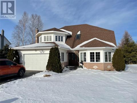 15 Dawe Crescent, House detached with 4 bedrooms, 2 bathrooms and null parking in Grand Falls-Windsor NL | Card Image