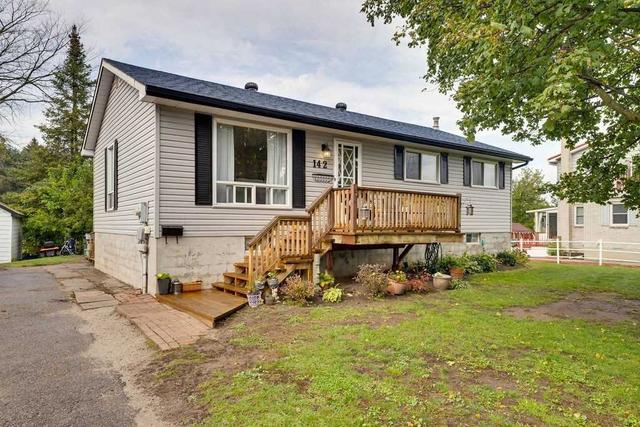 142 Patterson Rd, House detached with 3 bedrooms, 1 bathrooms and 6 parking in Barrie ON | Image 1