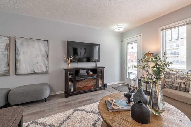 3 - 3100 Thomas St, Townhouse with 2 bedrooms, 2 bathrooms and 1 parking in Mississauga ON | Image 15