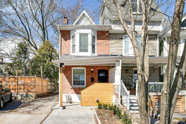 4 Richard Ave, House semidetached with 3 bedrooms, 1 bathrooms and 0 parking in Toronto ON | Image 26