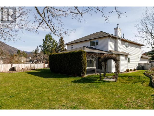 2955 Ridge Place, House detached with 5 bedrooms, 2 bathrooms and 6 parking in West Kelowna BC | Image 17