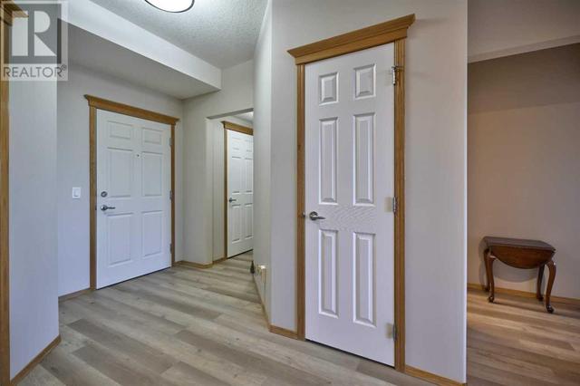 103, - 15 Everstone Drive Sw, Condo with 1 bedrooms, 1 bathrooms and 1 parking in Calgary AB | Image 4