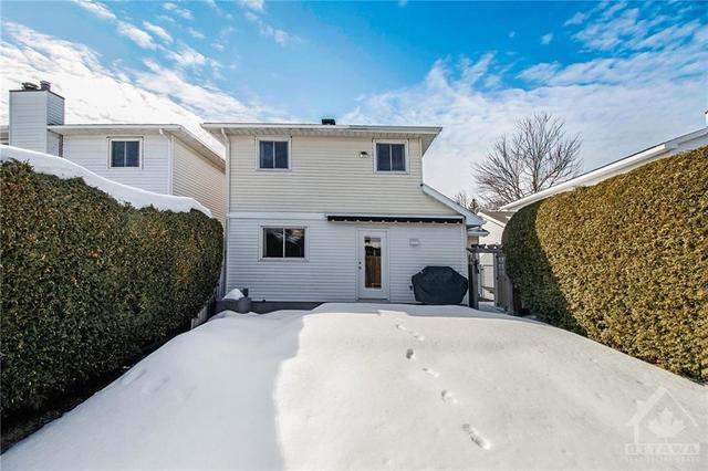 151 Craig Henry Drive, House detached with 4 bedrooms, 3 bathrooms and 3 parking in Ottawa ON | Image 24